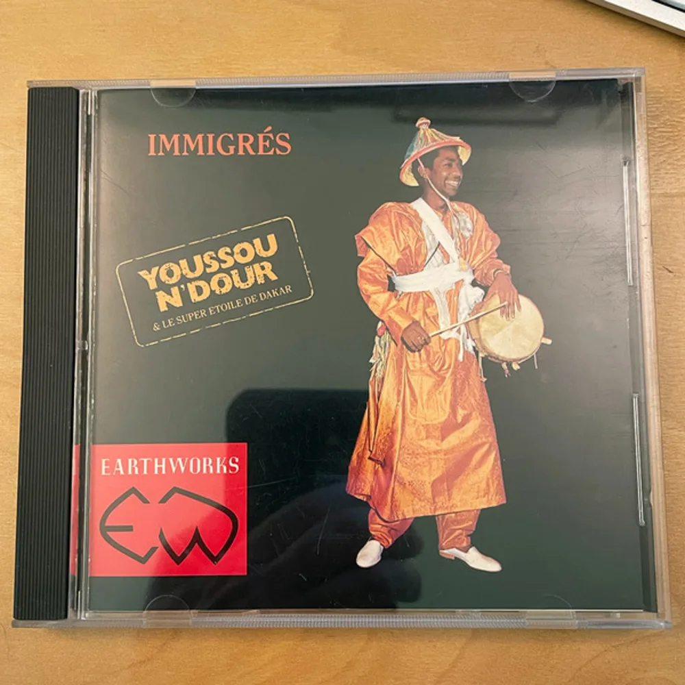 Youssou N'Dour & Le Super Etoile De Dakar - Immigrés