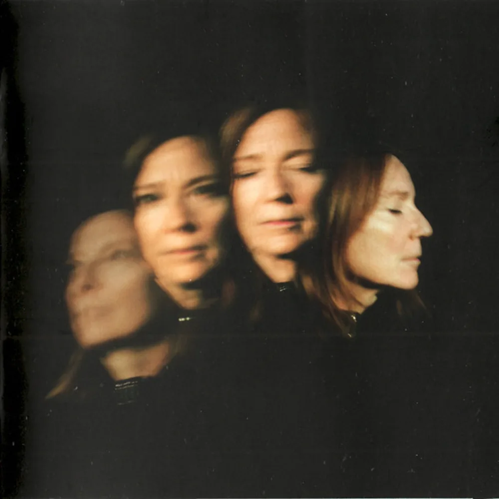 Beth Gibbons - Lives Outgrown